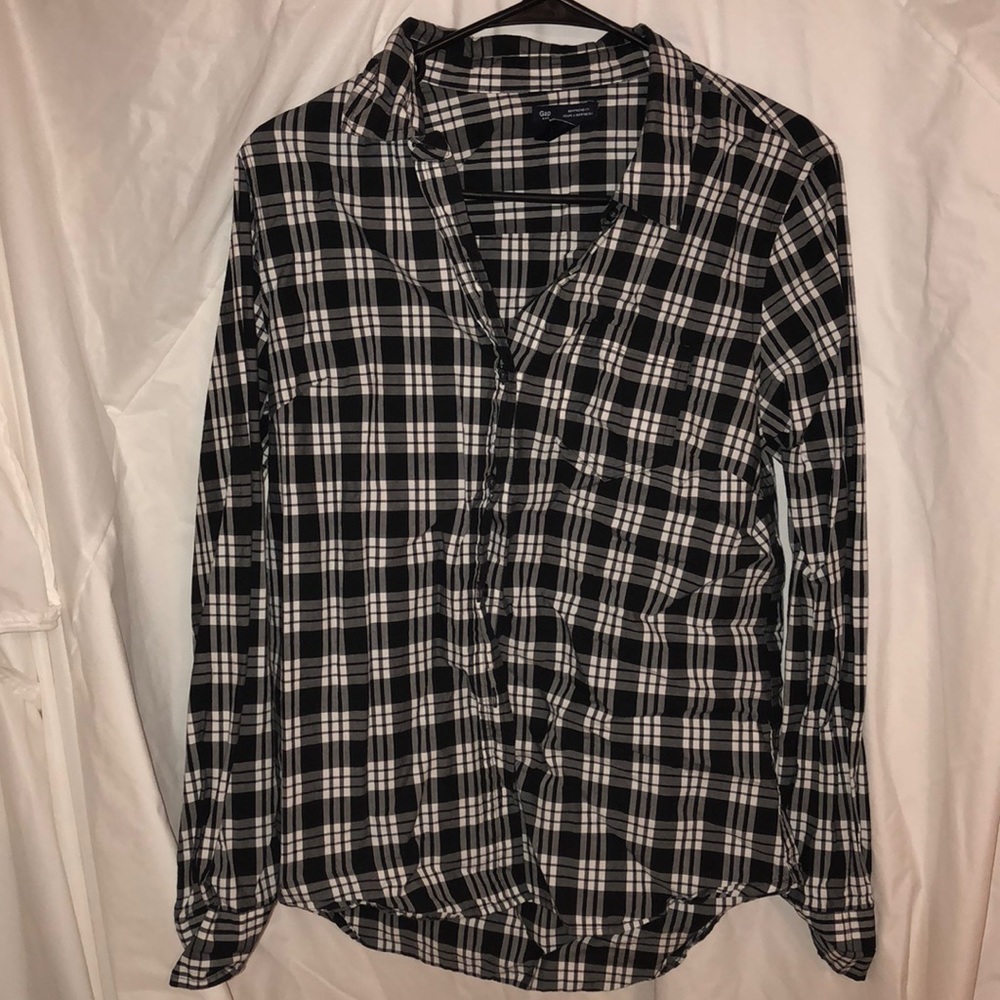 Black and white plaid button up shirt | Gap